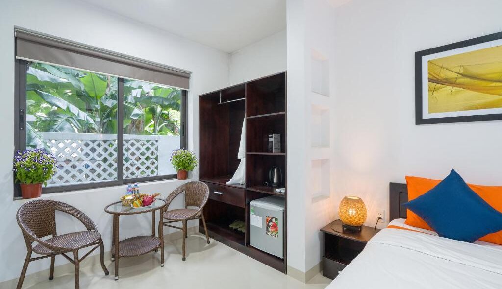 deluxe double room (7)